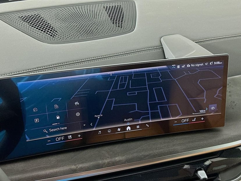 2026 BMW X7 - Image 12