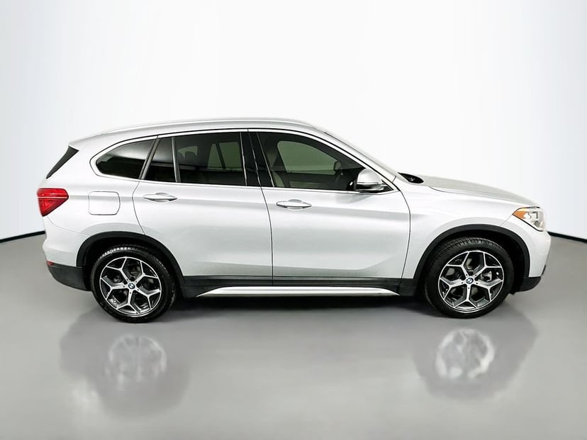 2019 BMW X1 - Image 4