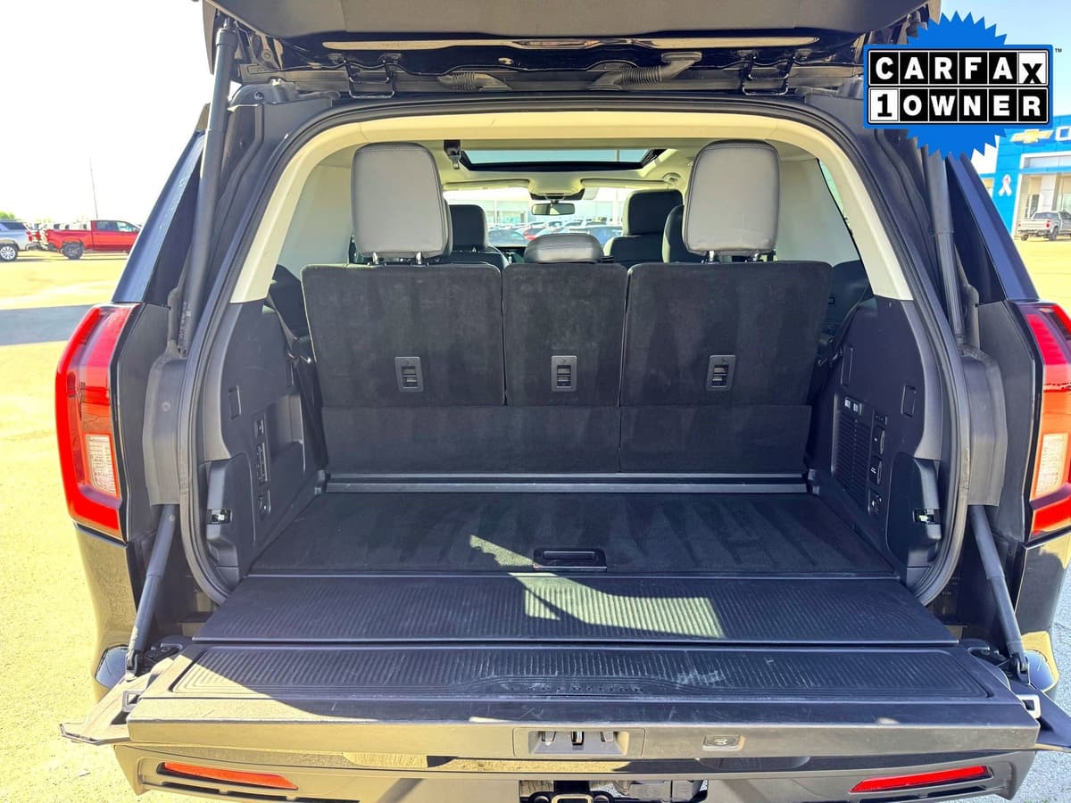 2025 Ford Expedition - Image 8