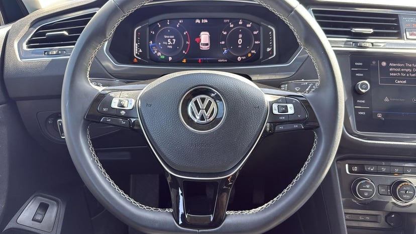 2021 Volkswagen Tiguan - Image 15