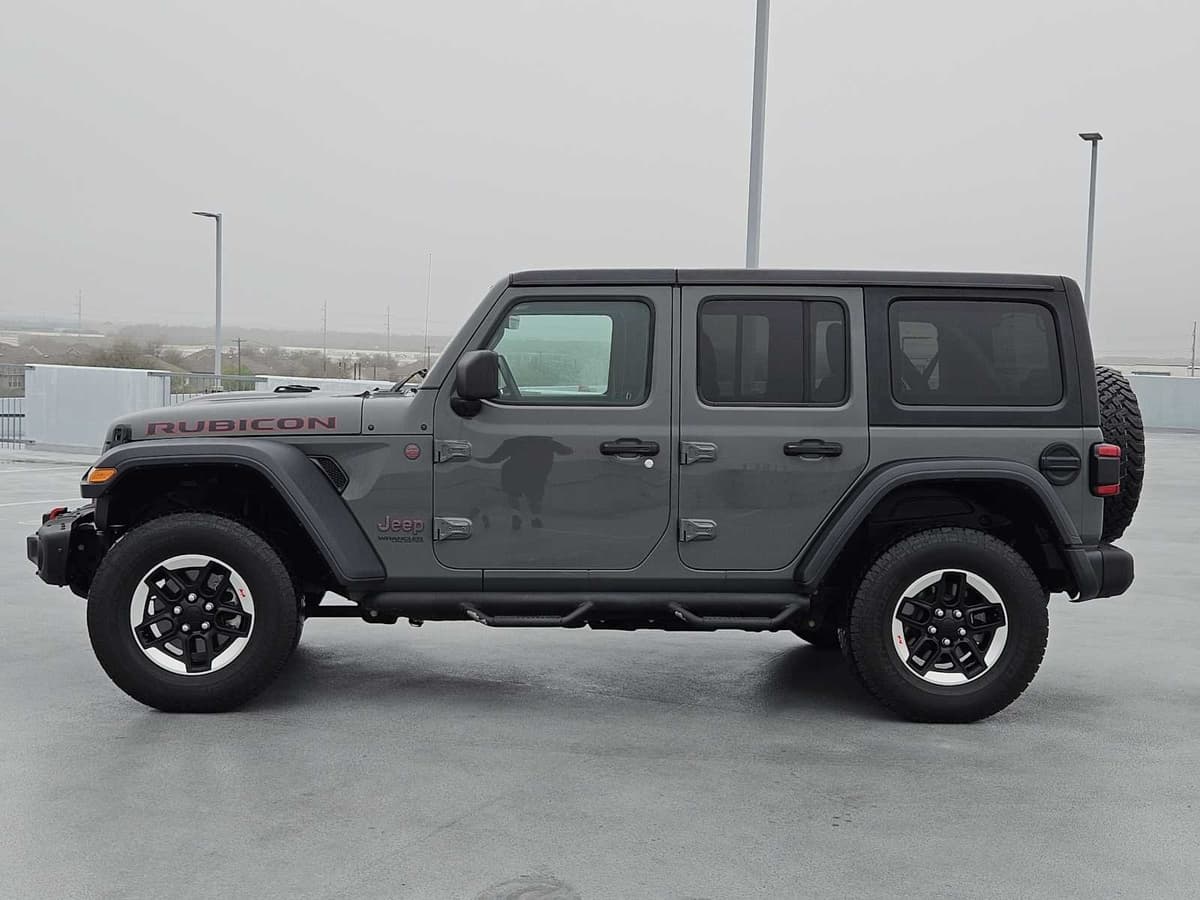2021 Jeep Wrangler - Image 4