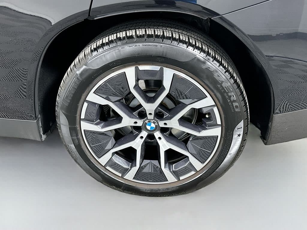 2025 BMW X3 - Image 30