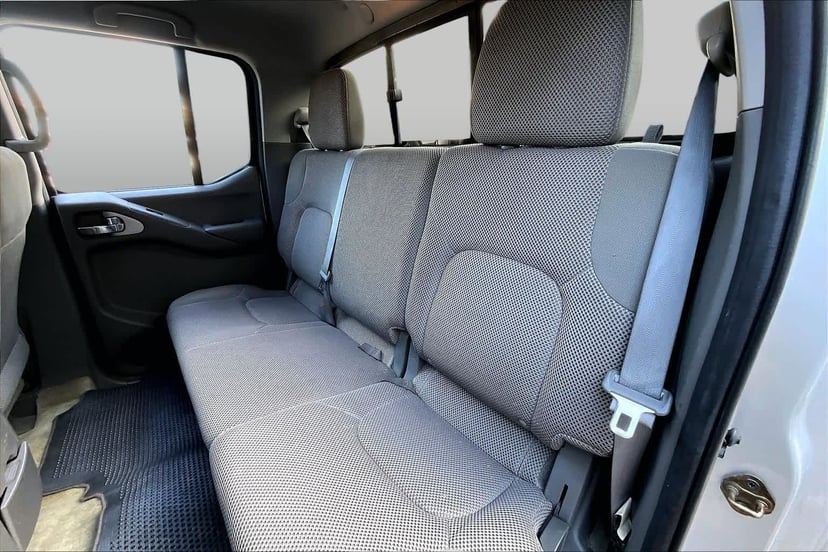 2015 Nissan Frontier - Image 20
