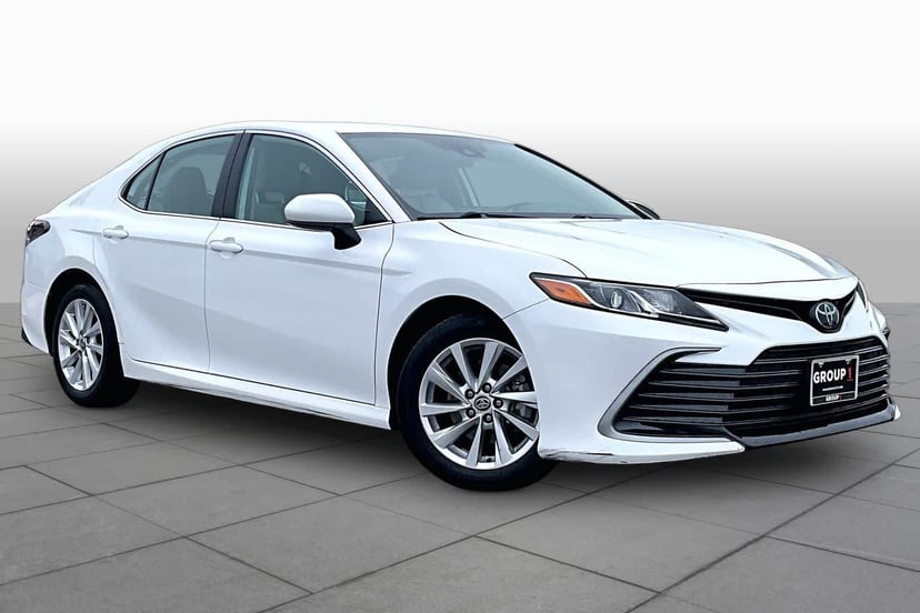 2024 Toyota Camry - Image 3