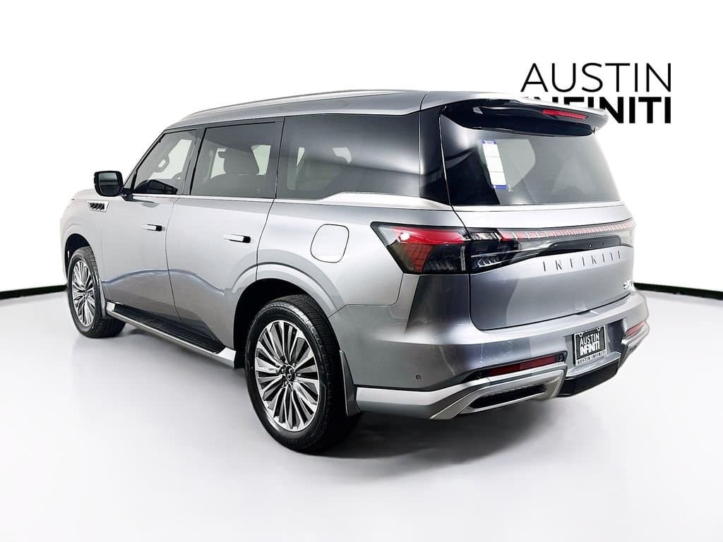 2026 INFINITI QX80 - Image 6
