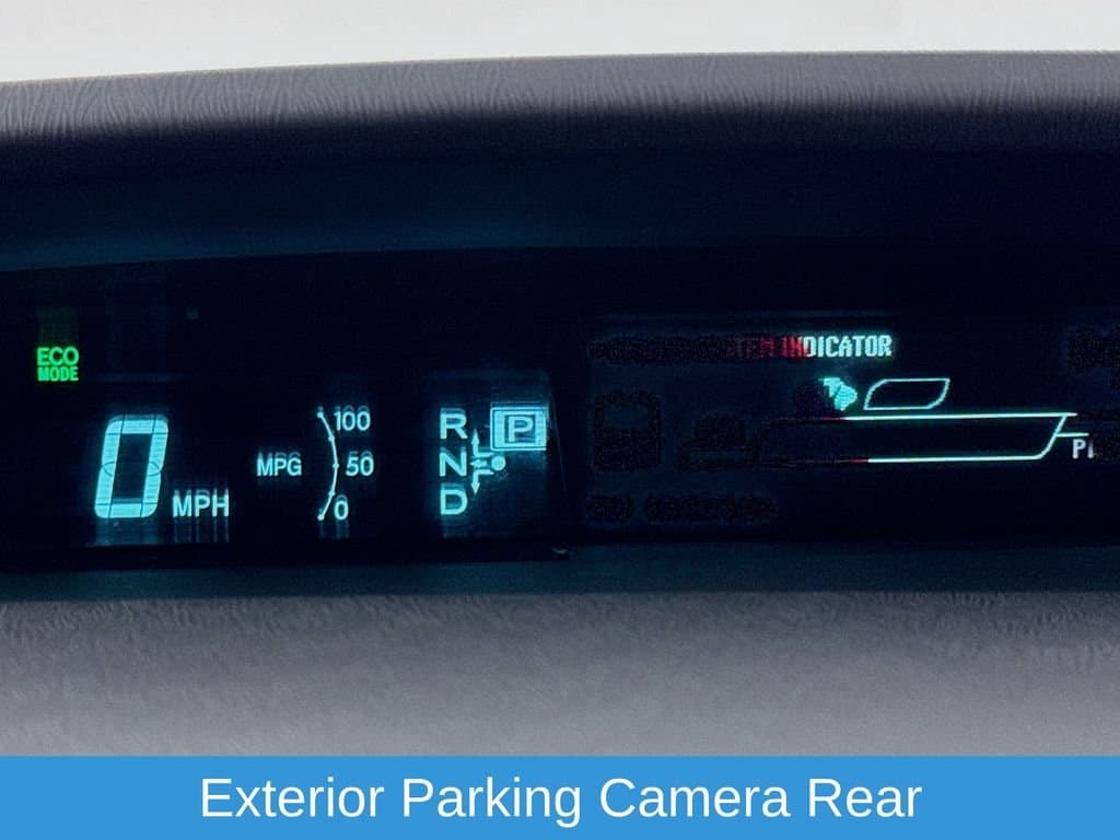 2014 TOYOTA Prius - Image 16