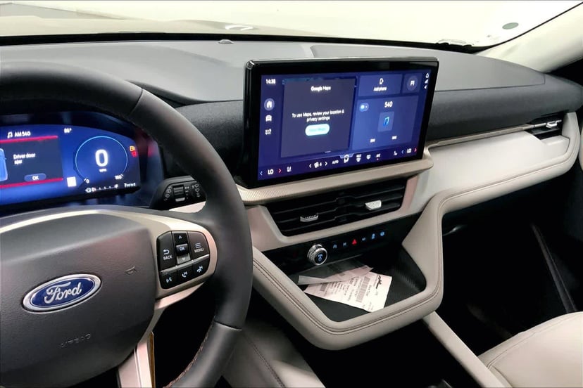 2026 Ford Explorer - Image 5
