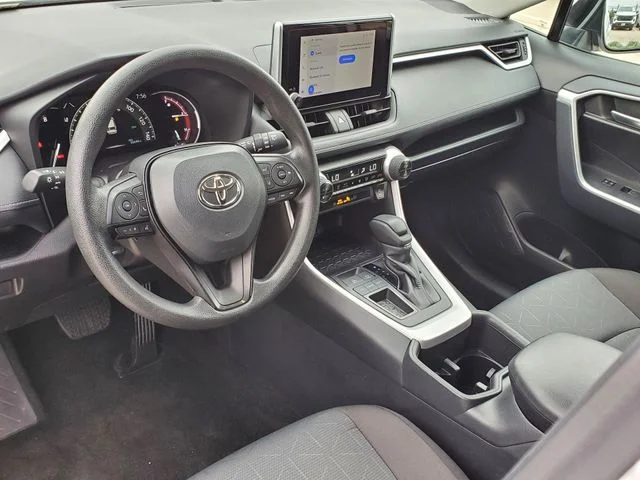 2025 Toyota RAV4 - Image 8