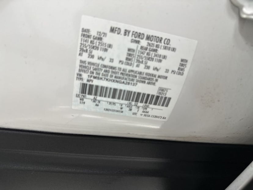 2022 Ford Explorer - Image 34