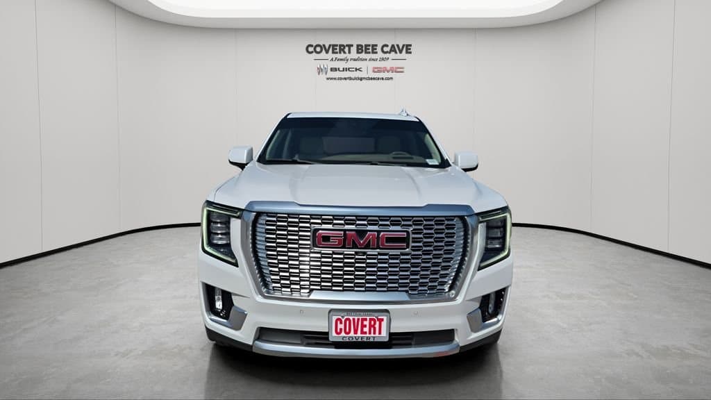2022 GMC Yukon - Image 2