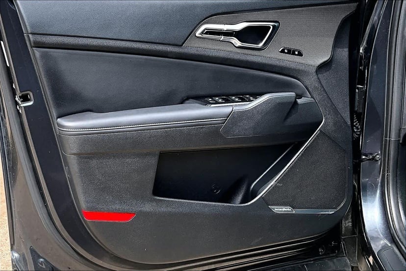 2024 Kia Sportage - Image 22
