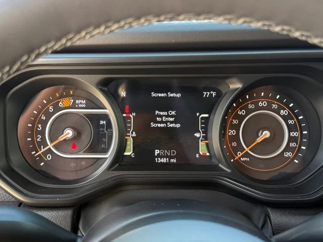 2025 Jeep Wrangler - Image 15