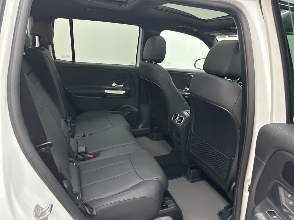 2026 MERCEDES-BENZ GLB - Image 25