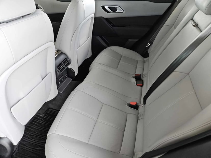 2025 Land Rover Range Rover Velar - Image 29