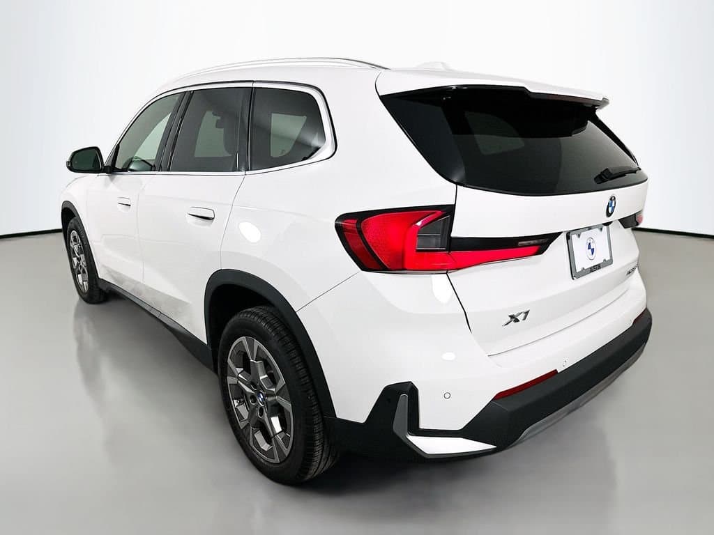 2023 BMW X1 - Image 7