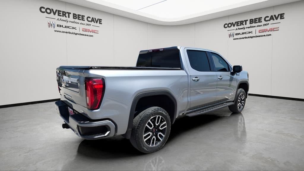 2024 GMC Sierra 1500 - Image 9