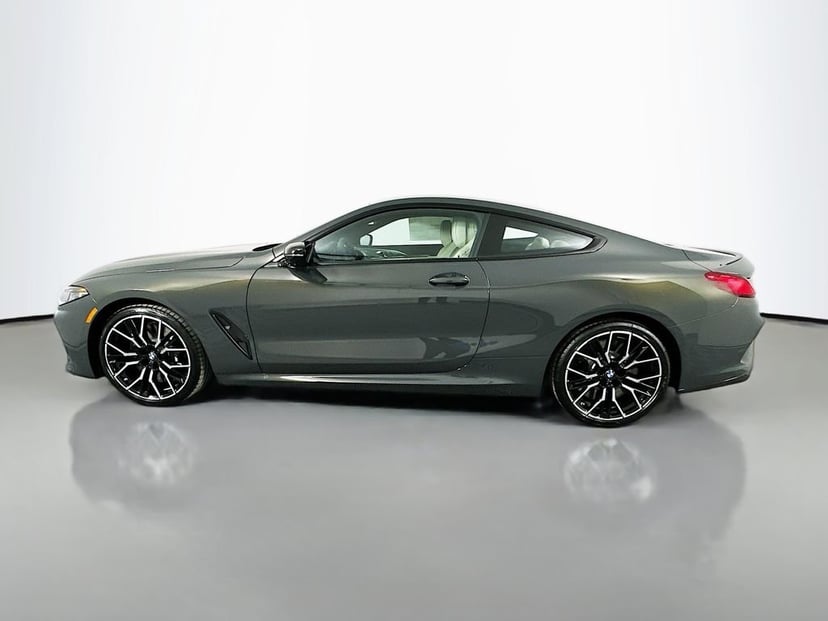 2026 BMW 8 Series - Image 8