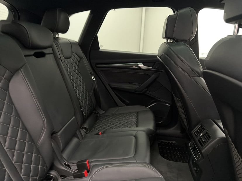 2020 Audi SQ5 - Image 27