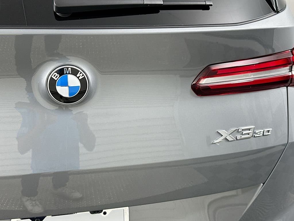2025 BMW X3 - Image 22