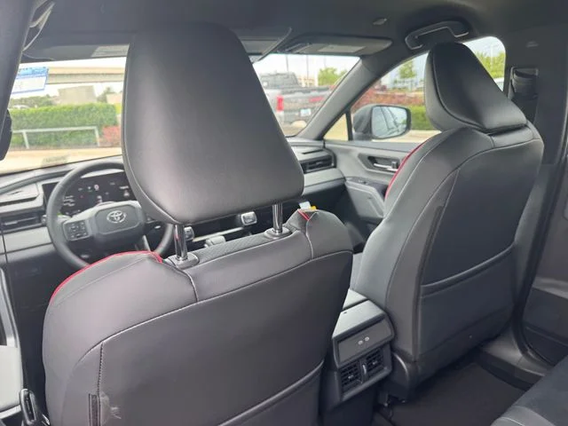 2026 Toyota RAV4 Plug-in Hybrid - Image 20