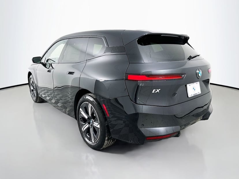 2026 BMW iX - Image 7