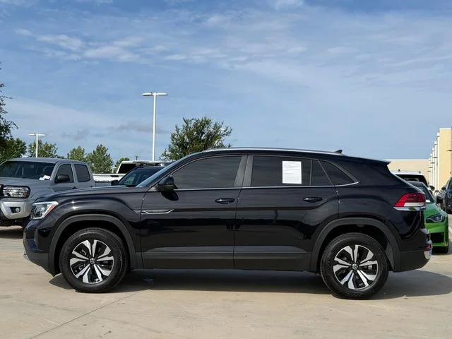 2026 Volkswagen Atlas Cross Sport - Image 4