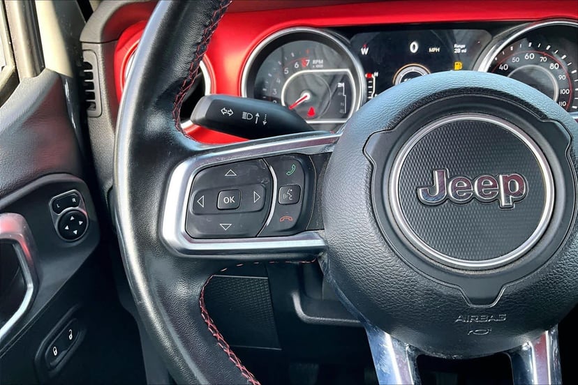 2020 Jeep Wrangler - Image 24