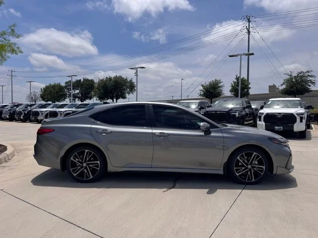 2026 Toyota Camry - Image 4