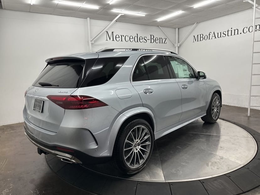 2026 Mercedes-Benz GLE - Image 7