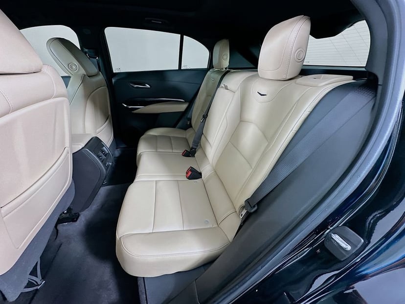 2024 Cadillac XT4 - Image 24