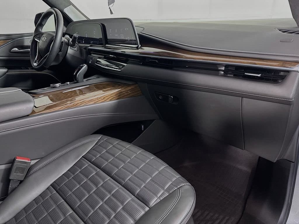 2023 CADILLAC Escalade - Image 41