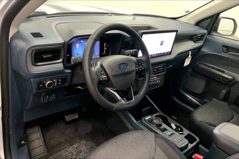 2026 Ford Maverick - Image 7