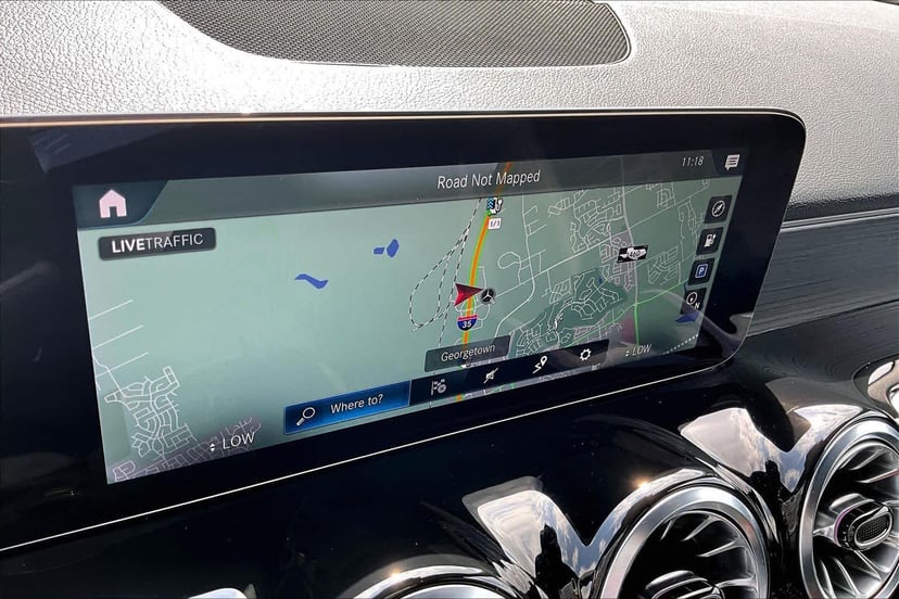 2023 Mercedes-Benz EQB 300 - Image 33