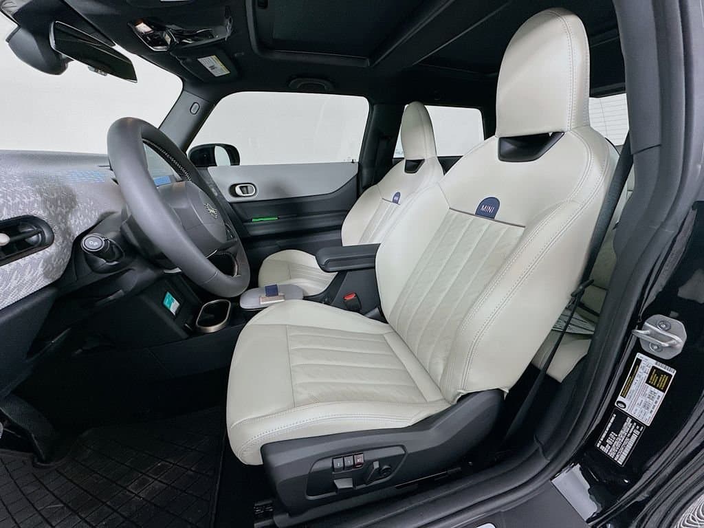 2026 MINI COOPER - Image 17