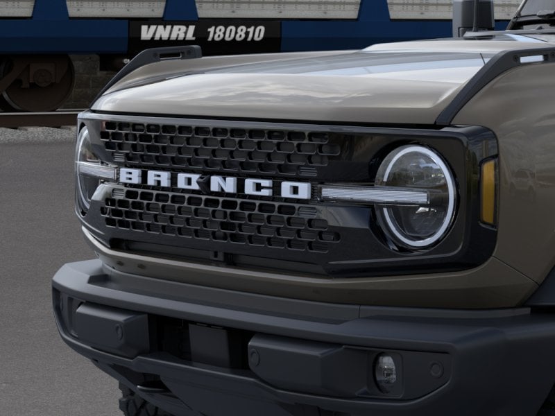 2026 Ford Bronco - Image 32