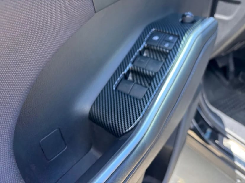 2022 Toyota Highlander - Image 18