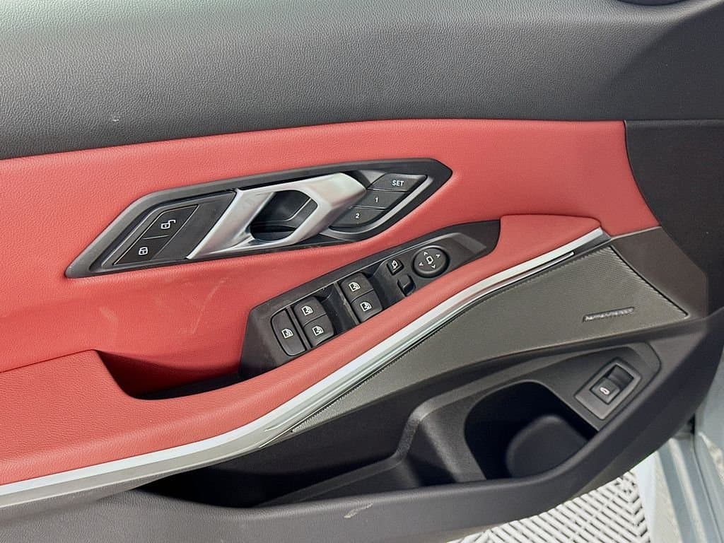 2026 BMW 3 Series - Image 20