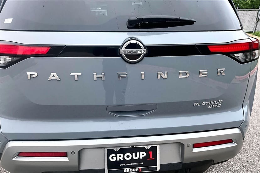 2023 Nissan Pathfinder - Image 10