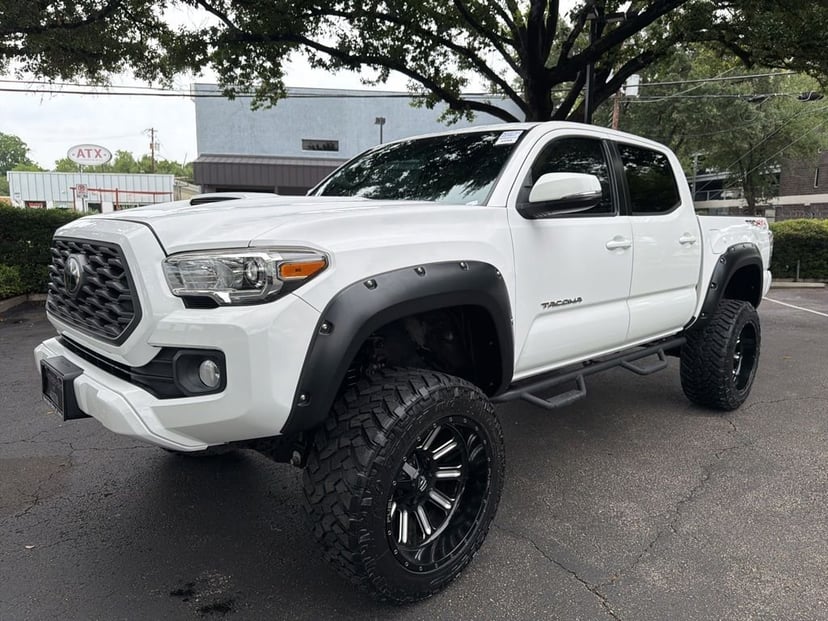 2020 Toyota Tacoma - Image 1