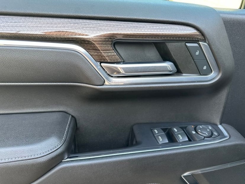 2022 Chevrolet Silverado 1500 - Image 10