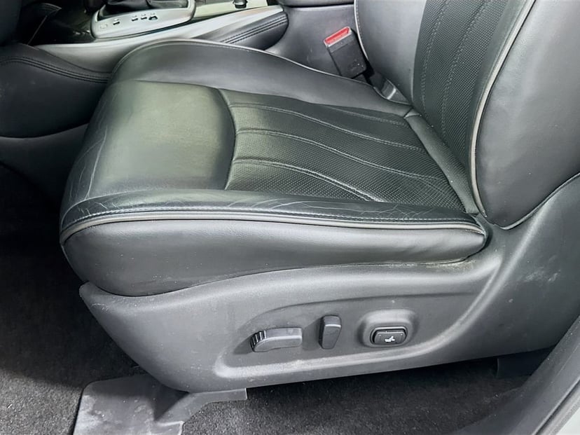 2015 INFINITI QX60 - Image 19