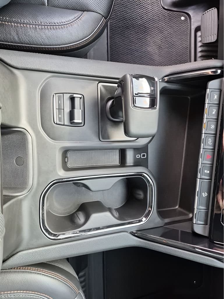 2024 GMC Sierra 1500 - Image 42