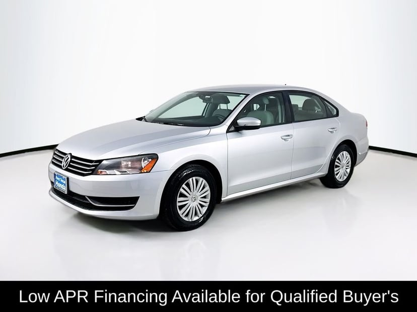 2015 Volkswagen Passat - Image 4