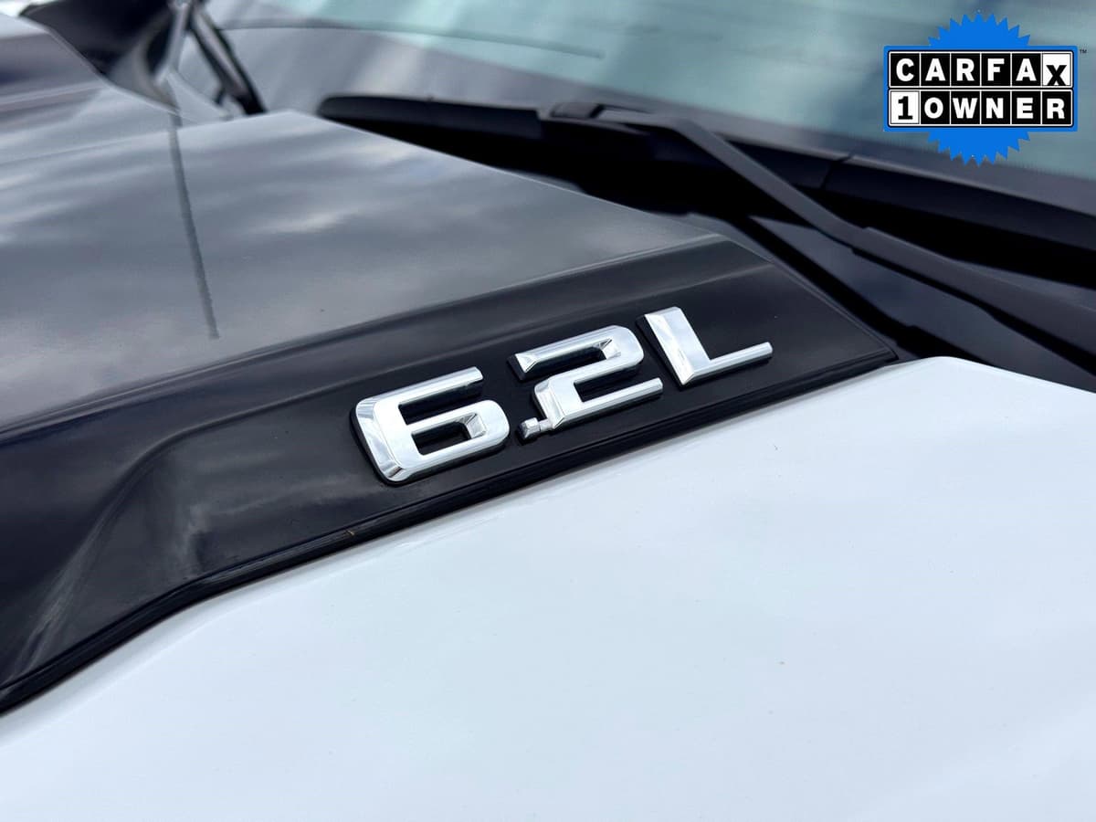 2024 Chevrolet Silverado 1500 - Image 3