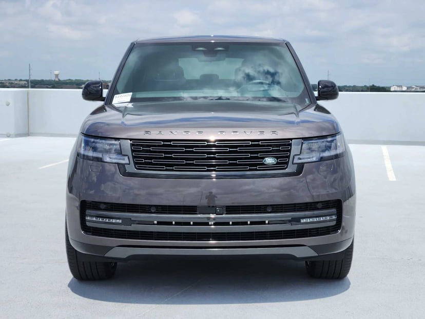 2026 LAND ROVER Range Rover - Image 2