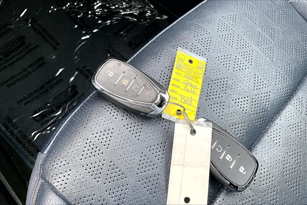 2023 Chevrolet Bolt EUV - Image 13