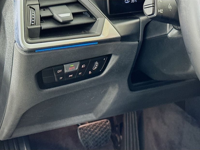 2023 BMW i4 - Image 10