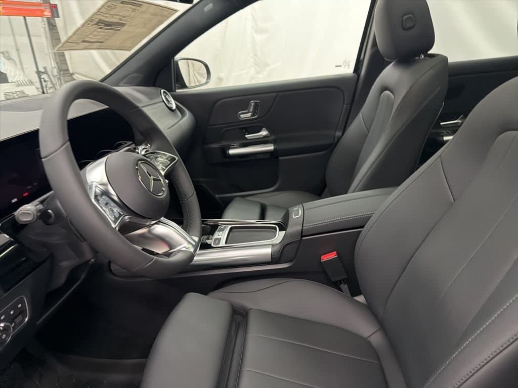 2026 MERCEDES-BENZ GLA - Image 15