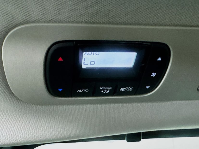 2026 Honda Odyssey - Image 35