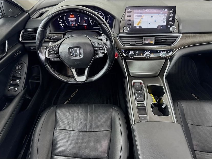 2022 Honda Accord - Image 29